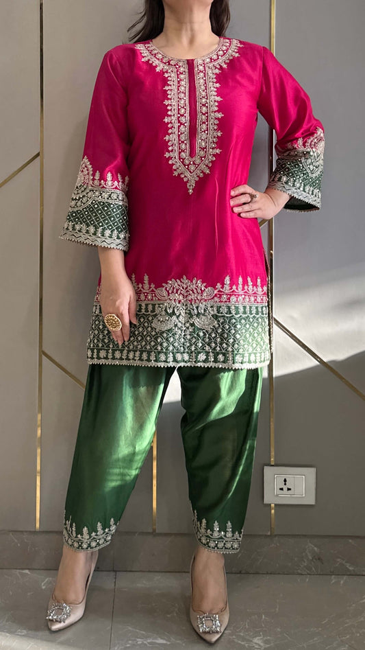 Magenta Chanderi Straight Phiran Kurta with Farshi Salwar