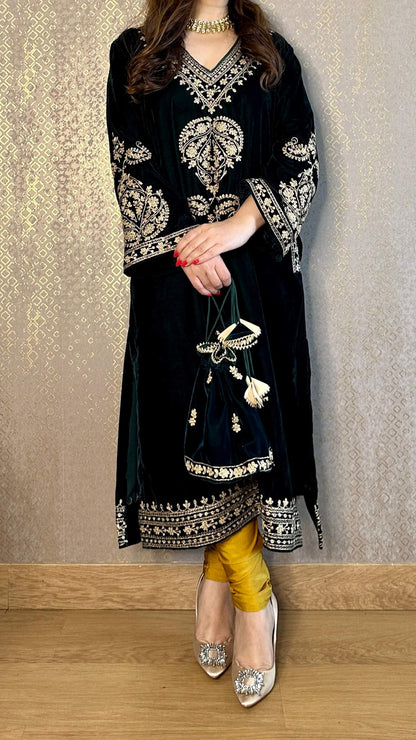 Deep Bottle Green Velvet Kashmiri-Phiran Kurta with Churidar and Matching Potli