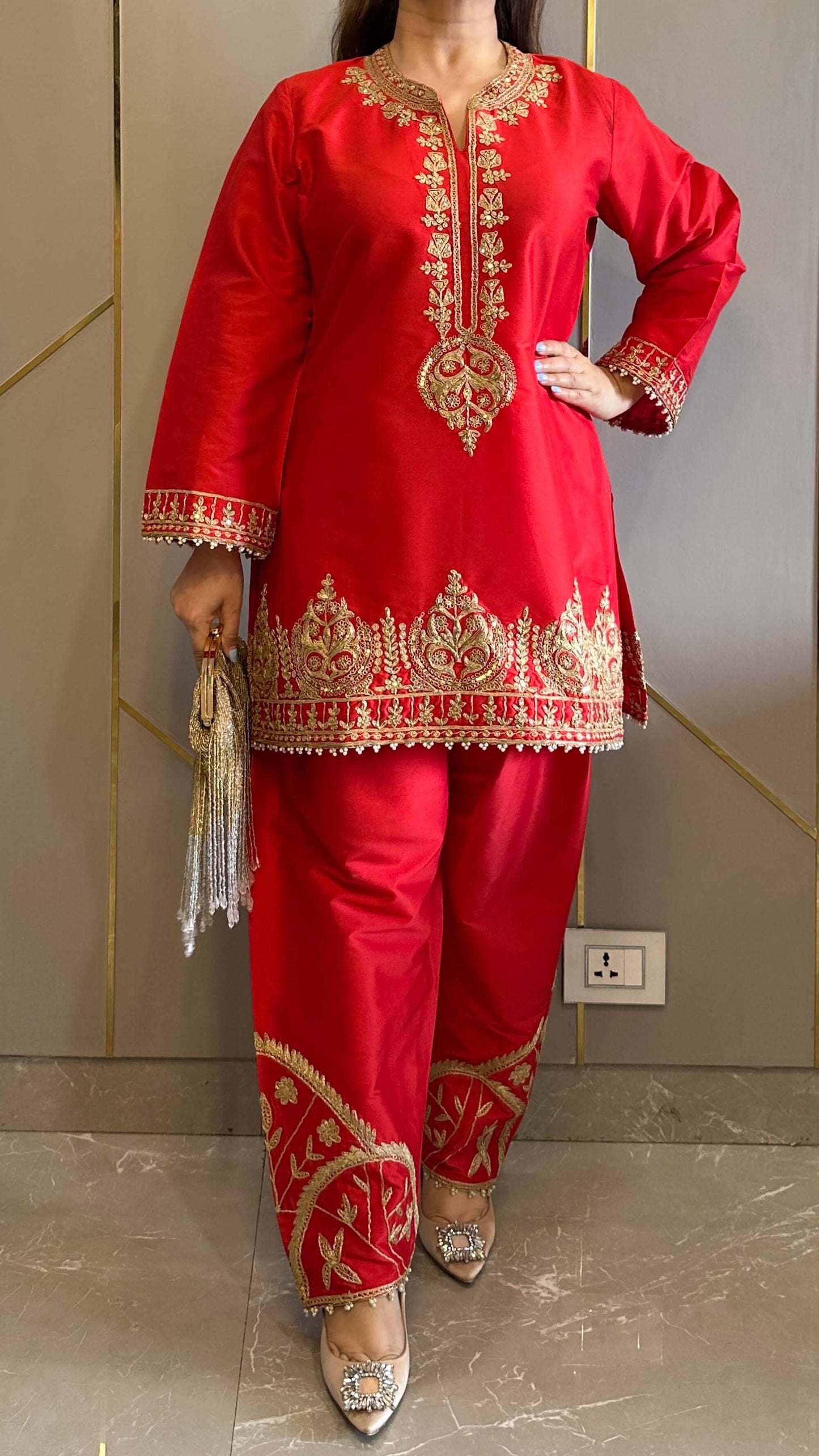 Red Hand and Dori Embroidered Short Phiran Suit